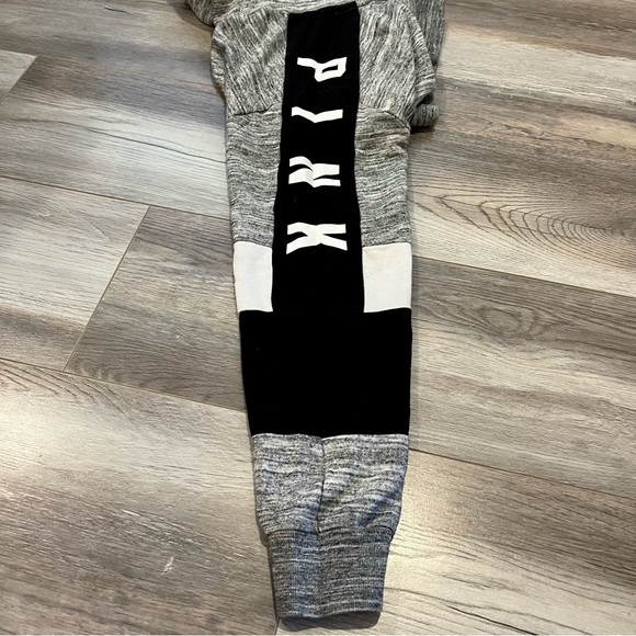 Victoria’s Secret PINK Cowl Neck Pullover Oversized Sweatshirt - Picture 7 of 12